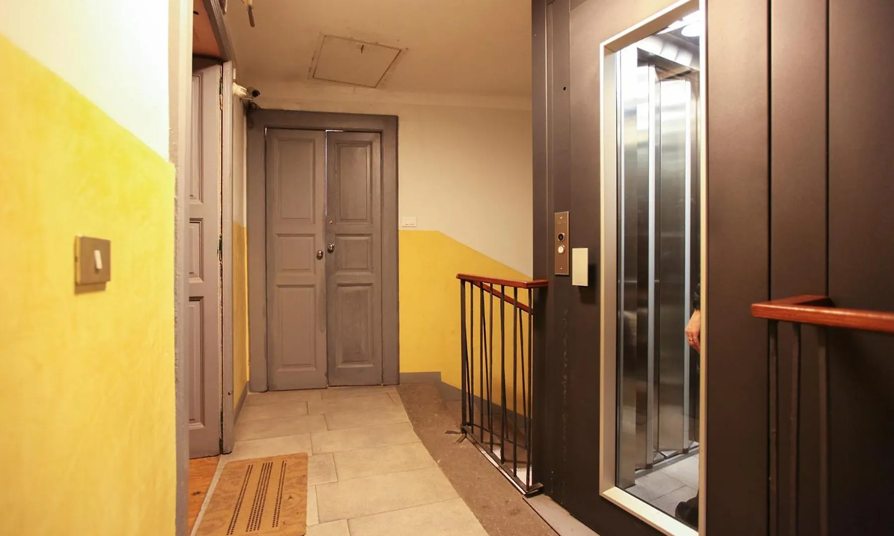 アパート Romantic Spiga Suite ミラノ